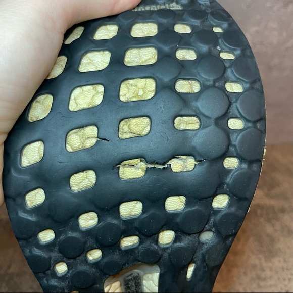 Adidas UltraBoost 2.0 Shock Purple Womens sz 8.5 - Picture 6 of 7